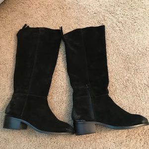 Naughty Monkey Chelsea stride boot 9.5 suede